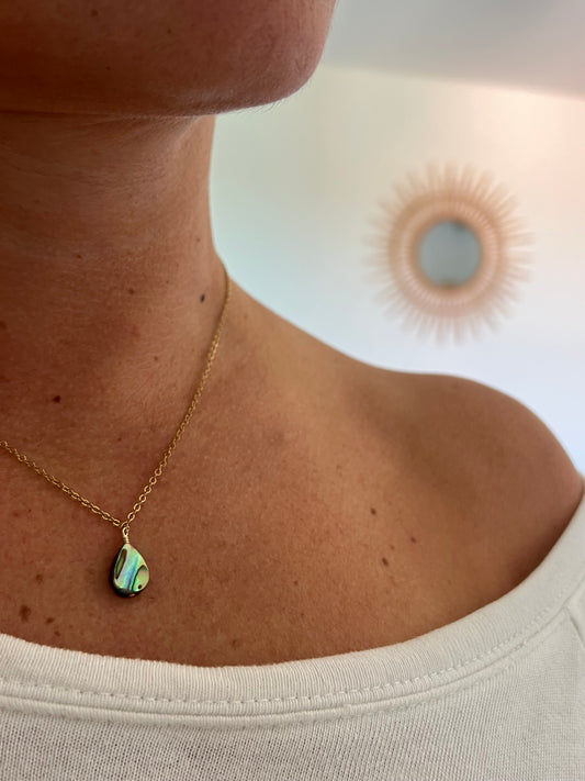 Collier "Ormoa" Goutte en Nacre d’abalone