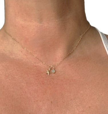 Collier "Amaya" en Or laminé 14k avec étoile de mer