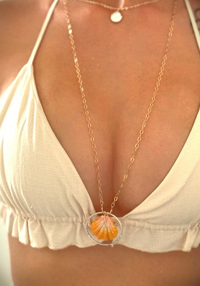 Collier "Sirena" en Or laminé 14k avec coquillage Hawaiien rare